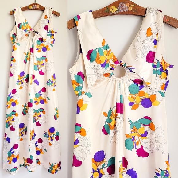 70s Satin Floral Winged Collar Keyhole Bust 1970s Handmade Vintage Maxi Dress - Picture 1 of 15